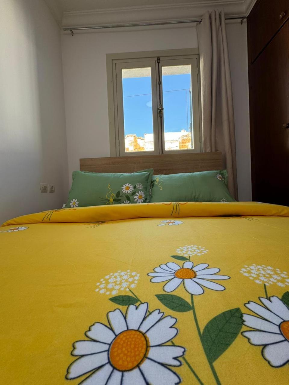 Joli Appart Avec Terrasse Au Centre Ville Tétouan エクステリア 写真