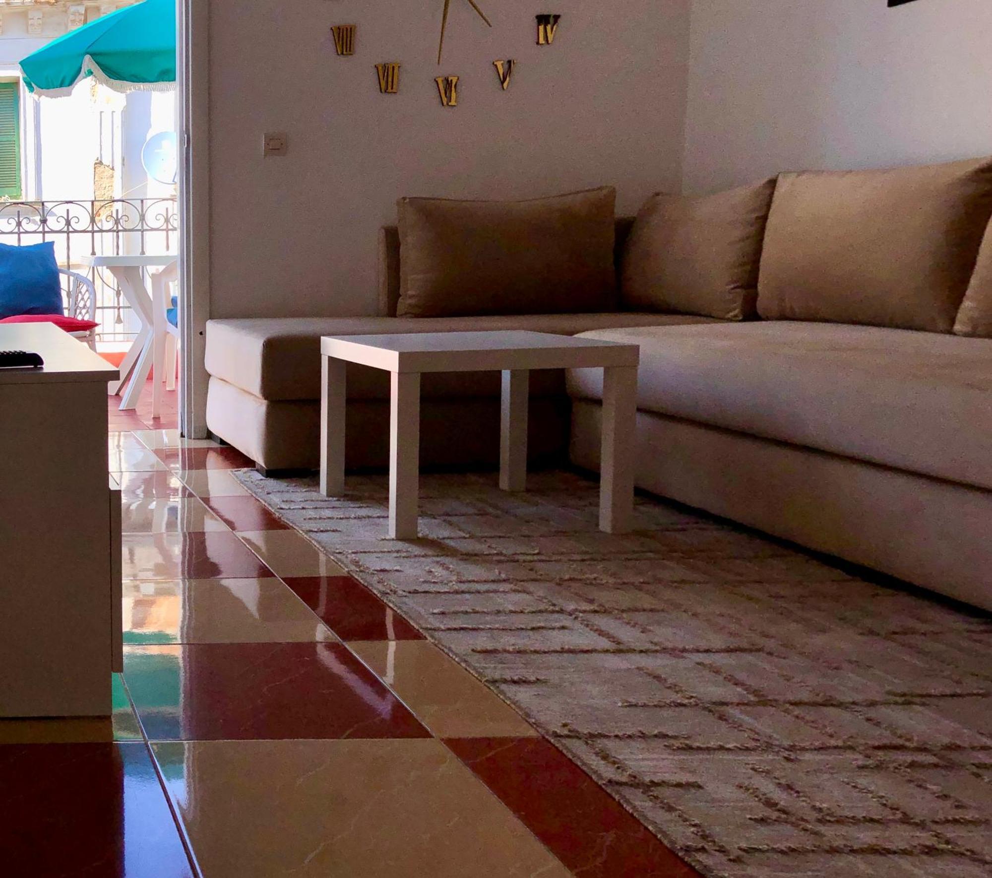 Joli Appart Avec Terrasse Au Centre Ville Tétouan エクステリア 写真