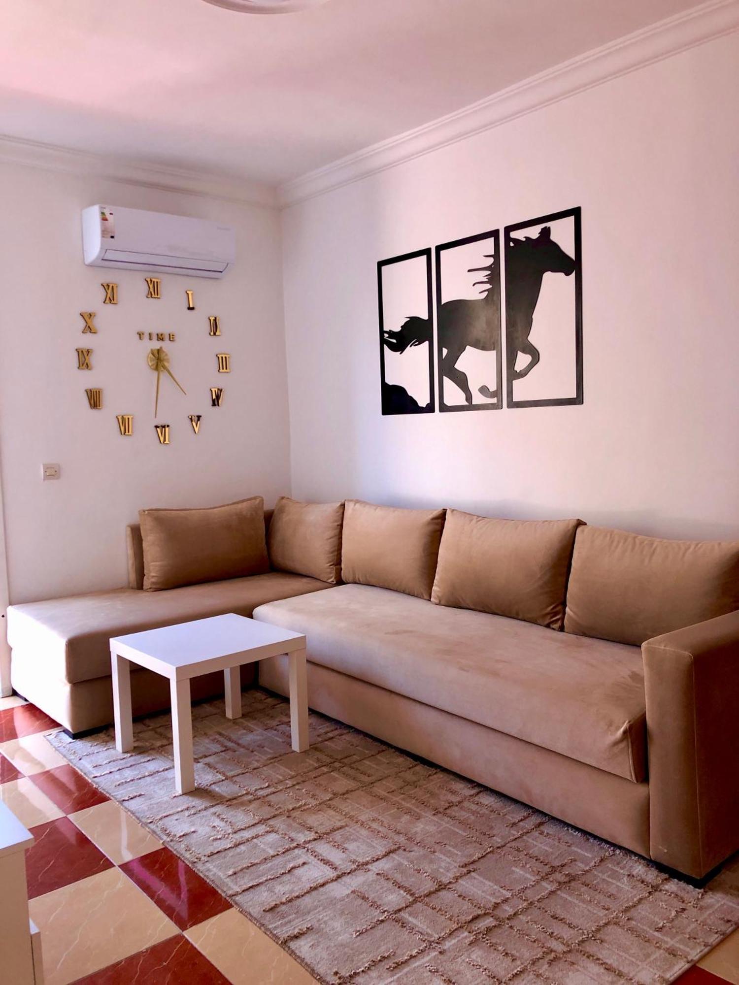 Joli Appart Avec Terrasse Au Centre Ville Tétouan エクステリア 写真