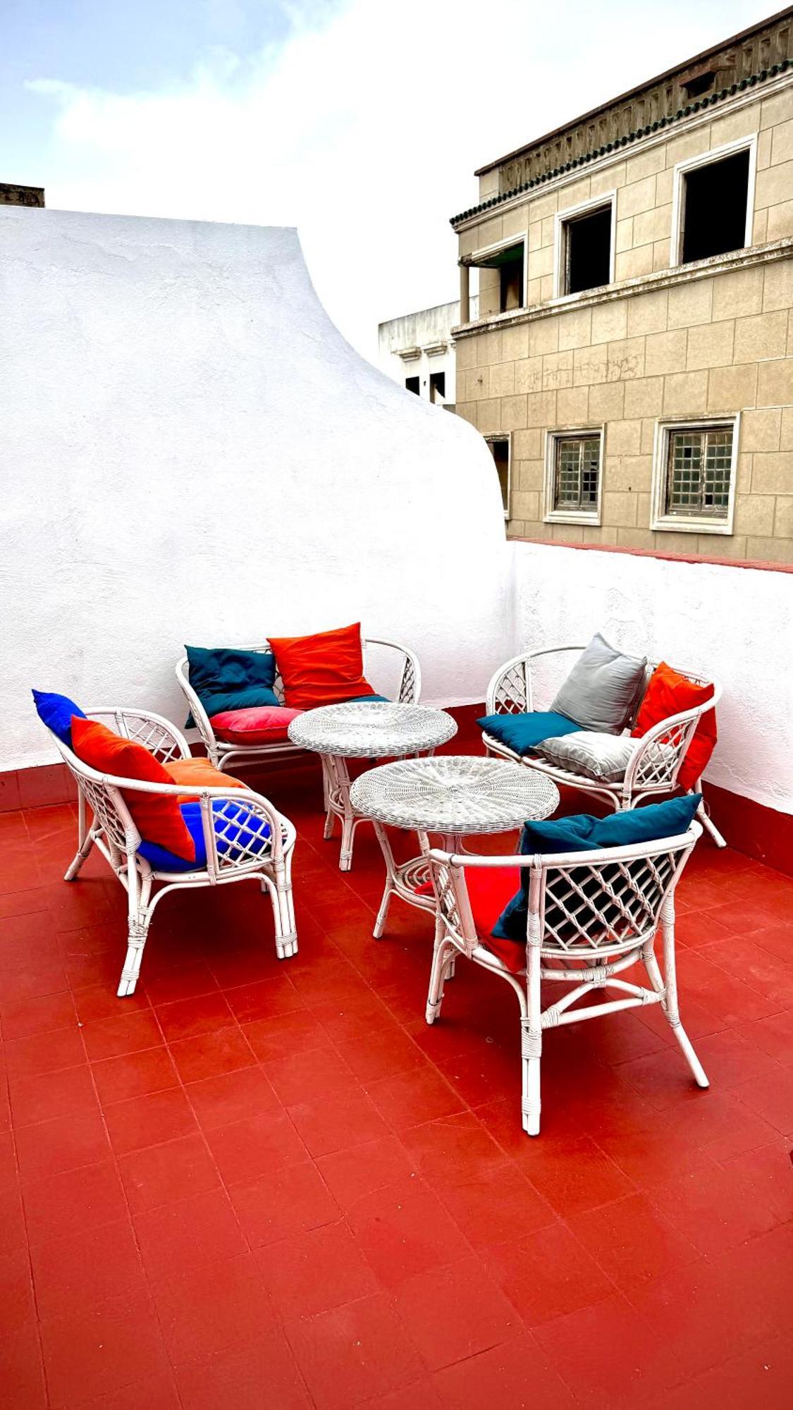 Joli Appart Avec Terrasse Au Centre Ville Tétouan エクステリア 写真